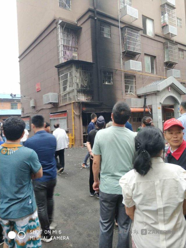 南昌新建區(qū)一小區(qū)煤氣罐爆炸， 4 人受傷